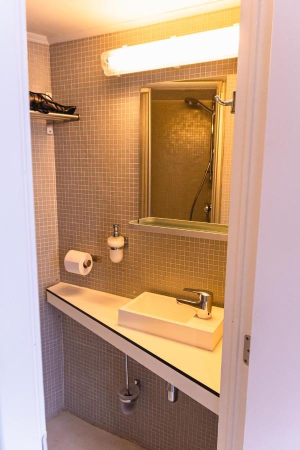 Brabantdam 44 Self Check In Hotel เกนต์ ภายนอก รูปภาพ